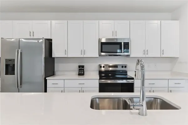 $2,400 | 190 Jones Fish Camp Road, Edgewater, FL 32141