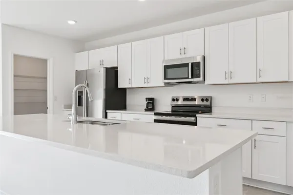 $2,400 | 190 Jones Fish Camp Road, Edgewater, FL 32141