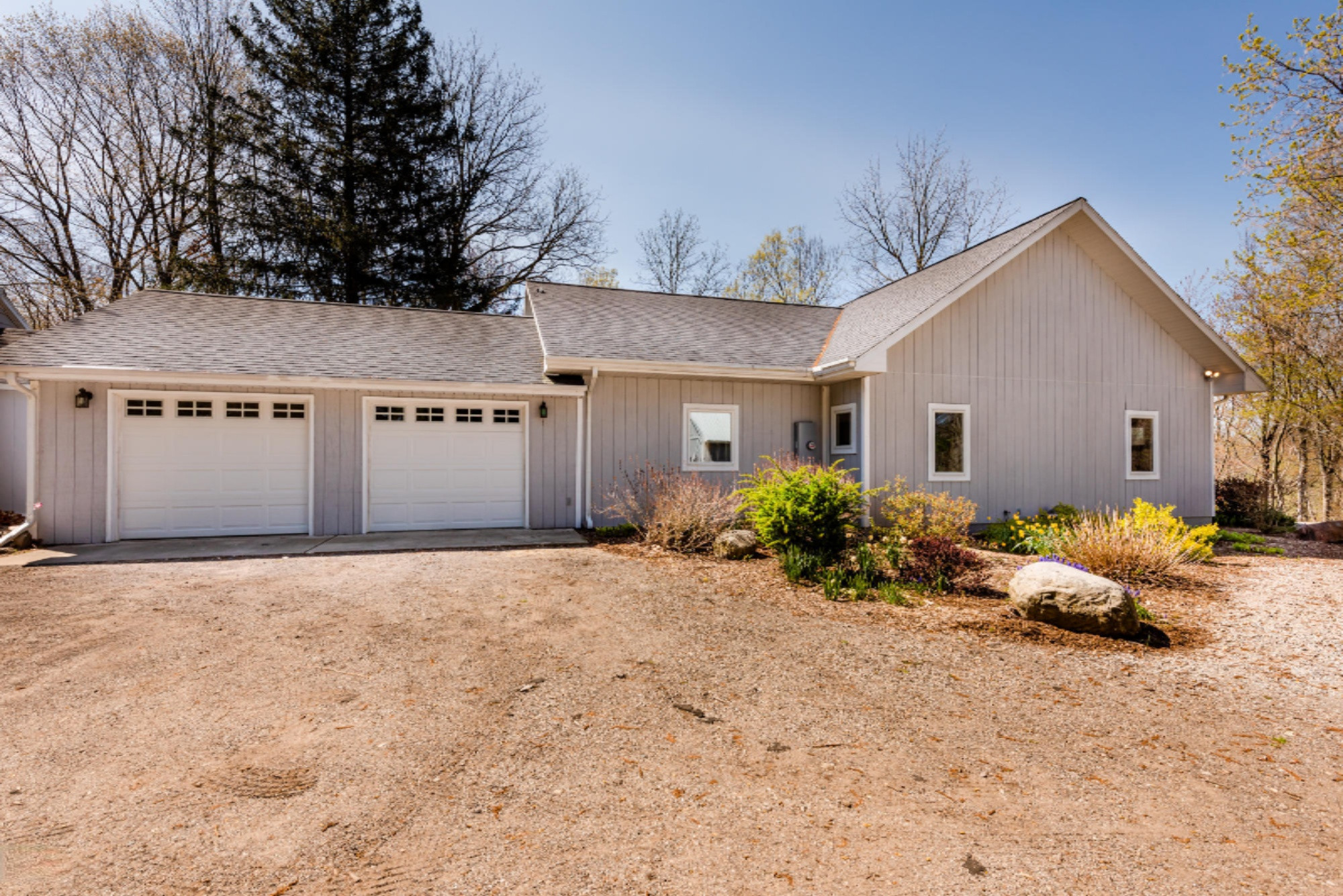 4726 North Coloma Road Coloma, MI 49038 - Photo 1 of 33 N Coloma-101