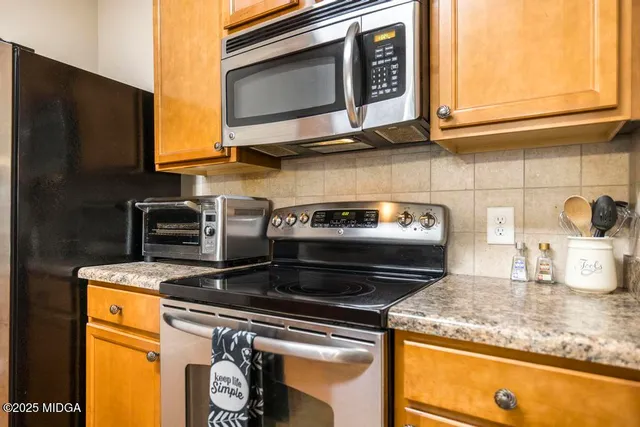 $256,900 | 135 Abelia Lane, Byron, GA 31008