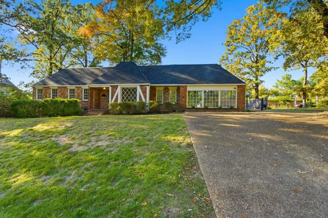 $415,000 | 99 Lynnfield Street, Memphis, TN 38120