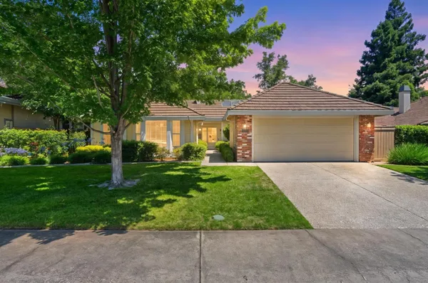 $595,000 | 11557 Bear Valley Court, Gold River, CA 95670