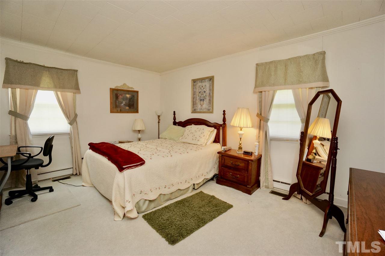 635 Garrett Road Henderson, NC 27537 - Photo 12 of 17 Gallery Image 12