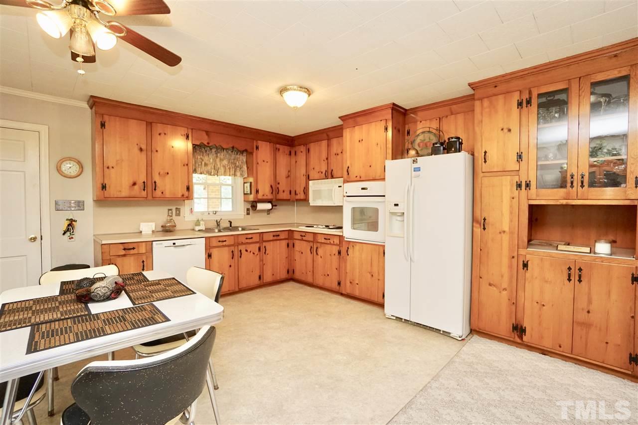 635 Garrett Road Henderson, NC 27537 - Photo 8 of 17 Gallery Image 8