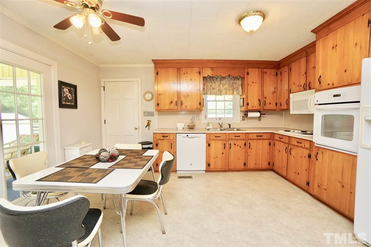 635 Garrett Road Henderson, NC 27537 - Photo 9 of 17 Gallery Image 9