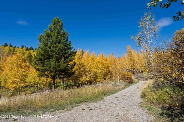 $1,980,000 | 4125 Silver Spur Road, Wilson, WY 83014