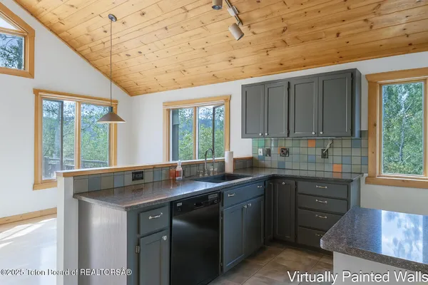 $1,980,000 | 4125 Silver Spur Road, Wilson, WY 83014