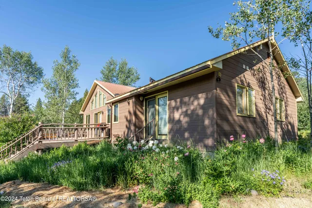 $1,980,000 | 4125 Silver Spur Road, Wilson, WY 83014