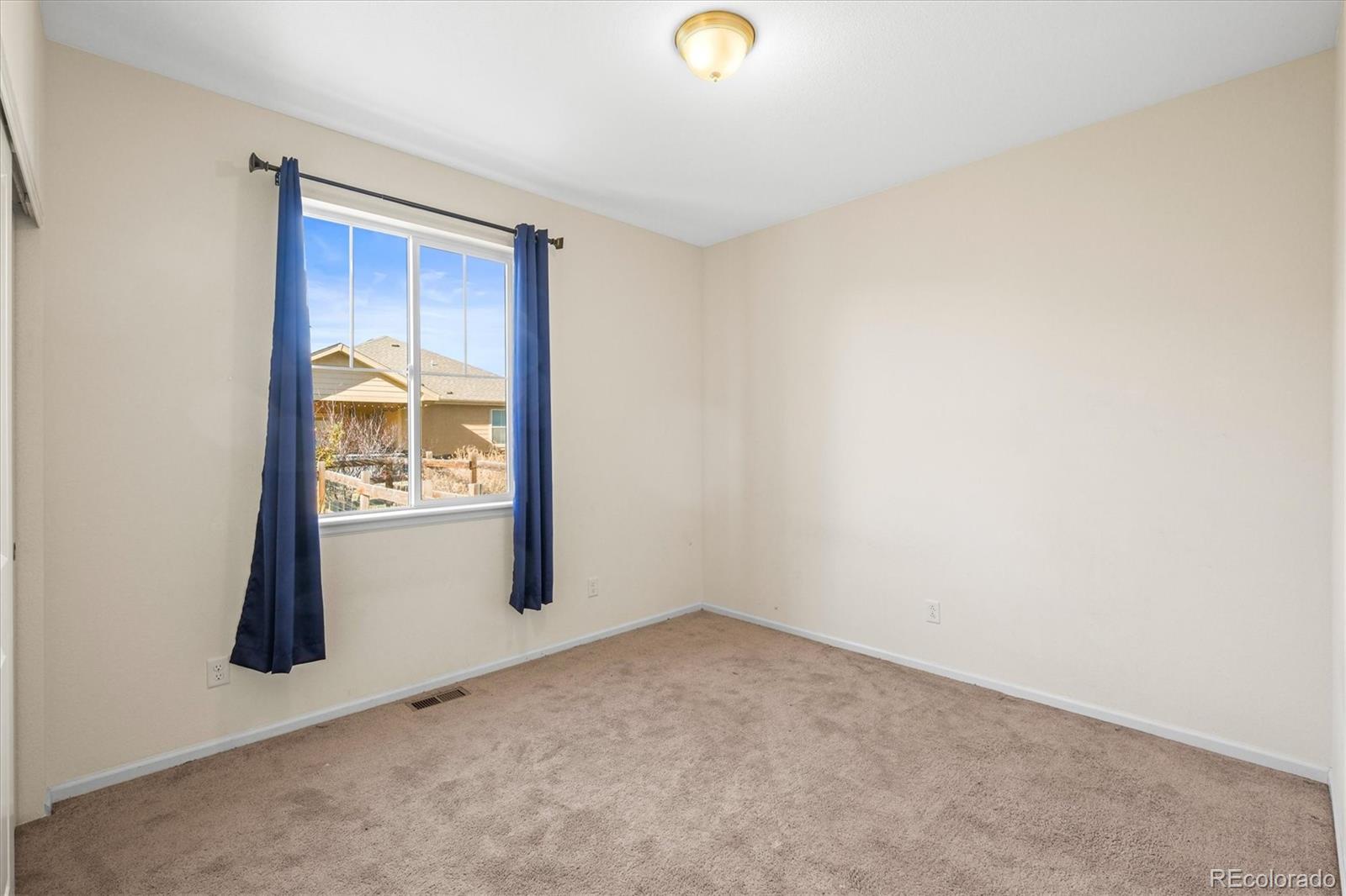 12611 Eagle River Road Firestone, CO 80504 - Photo 17 of 46