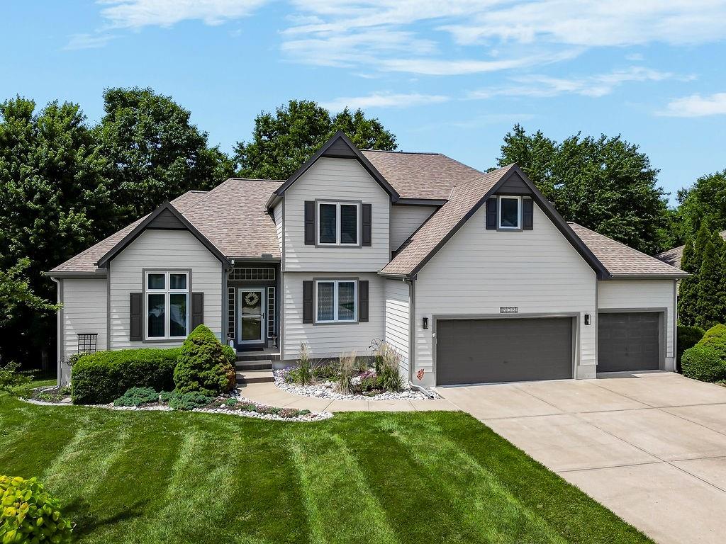 808 Southwest Springwater Lane Lee's Summit, MO 64081 - Photo 10 of 20