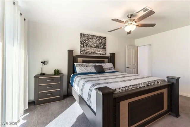 $2,000 | 6173 West Twain Avenue, Las Vegas, NV 89103