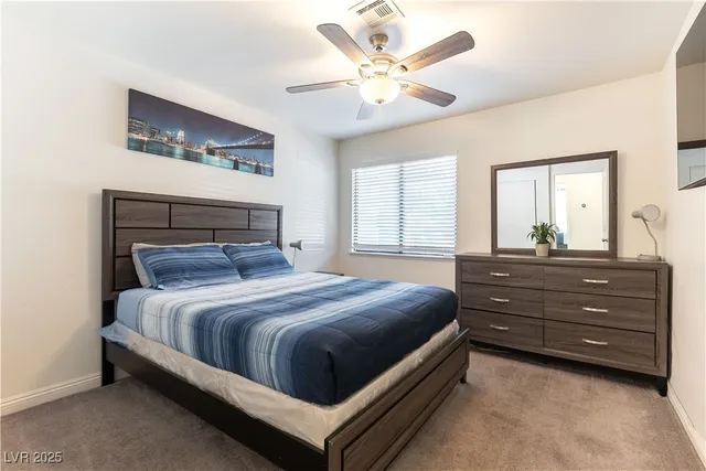 $2,000 | 6173 West Twain Avenue, Las Vegas, NV 89103