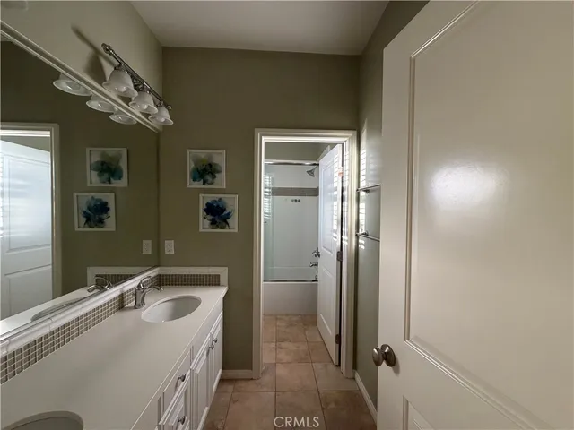 $5,600 | 45 Diamond, Irvine, CA 92620