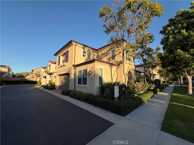 $5,600 | 45 Diamond, Irvine, CA 92620