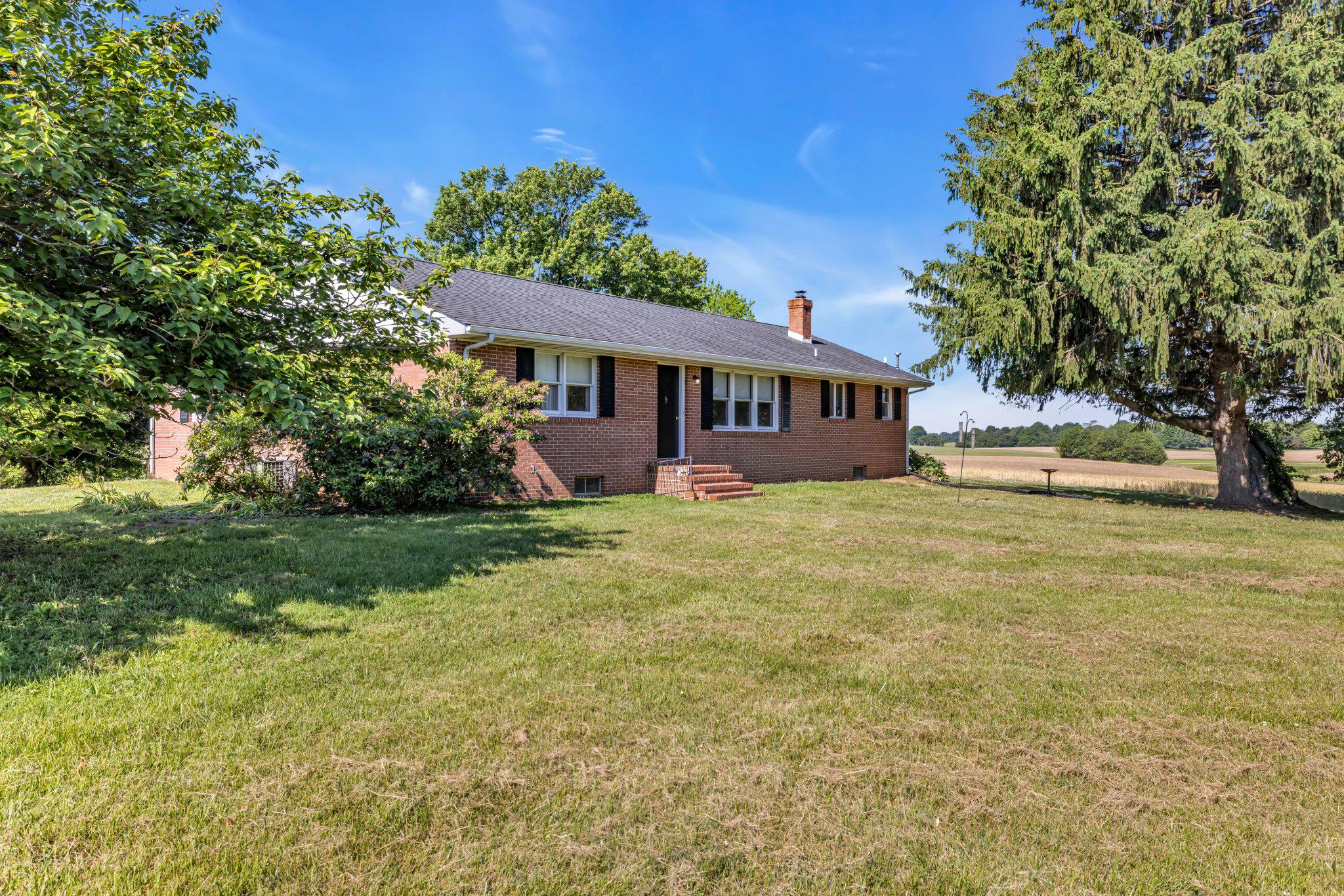 24295 Langford Road Chestertown, MD 21620 - Photo 6 of 73 Another view of the front of home