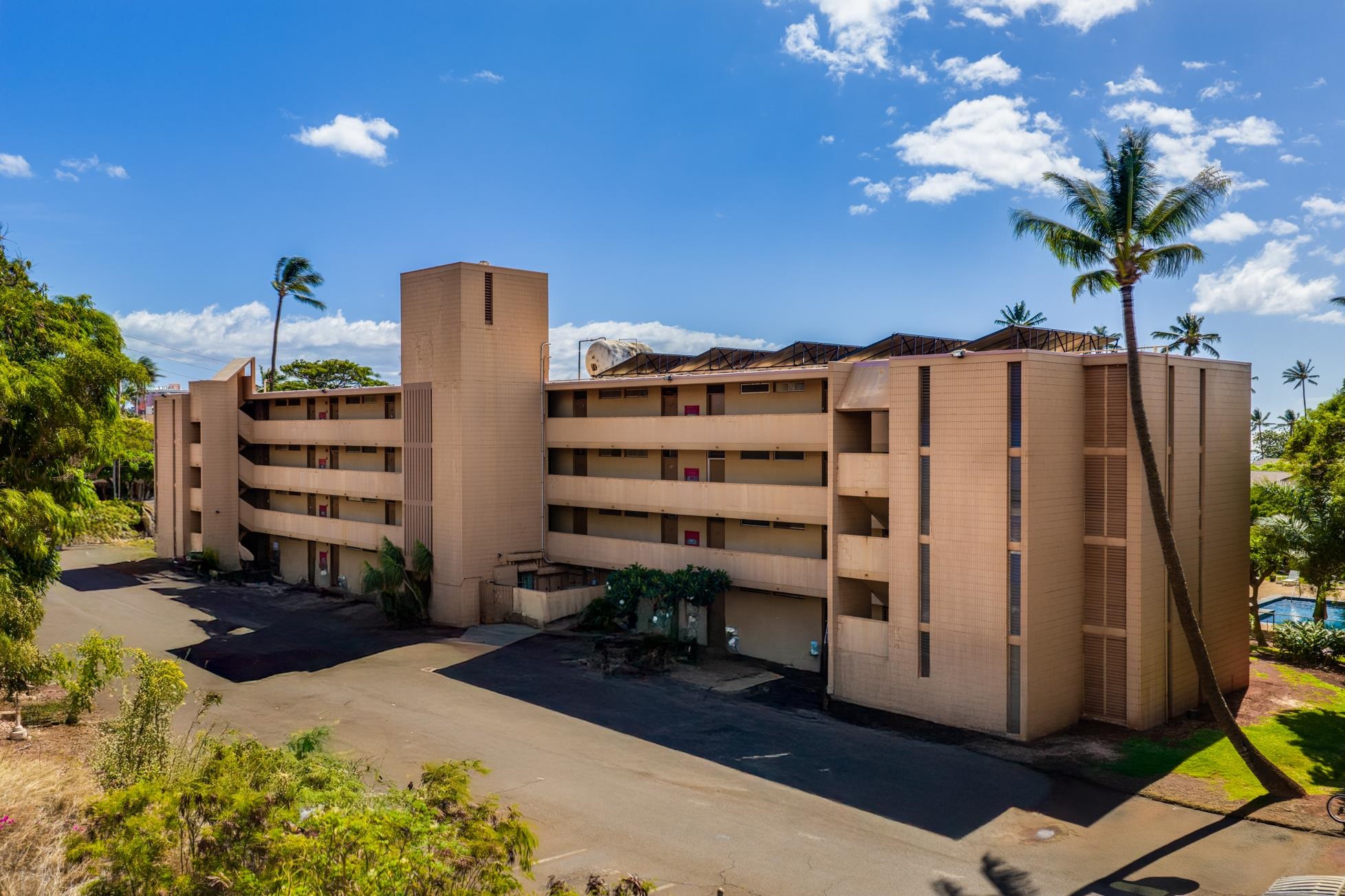 3660 Lower Honoapiilani Road, Unit 403 Lahaina, HI 96761 - Photo 38 of 41