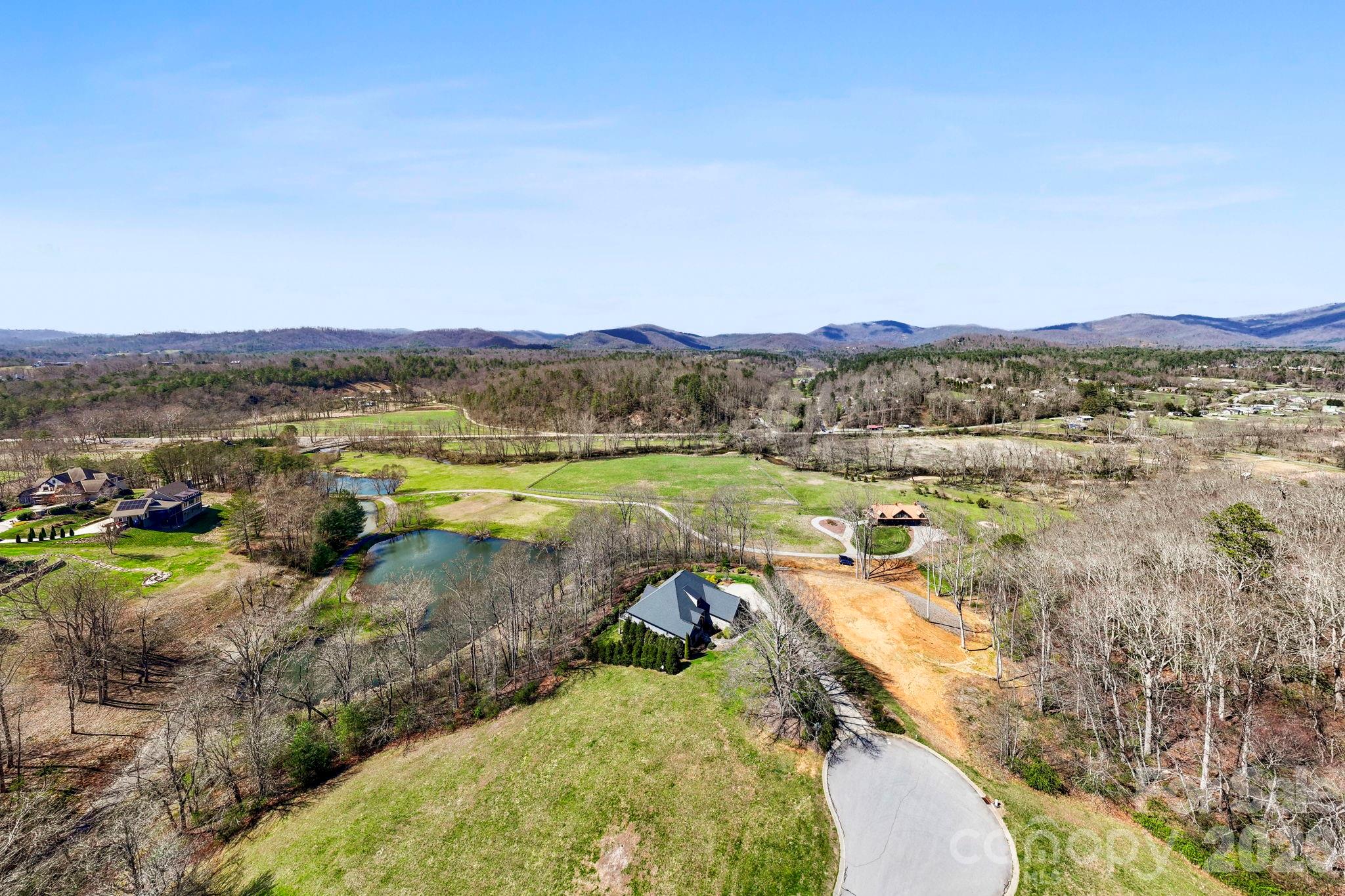 27 Falling Star Court Fletcher, NC 28732 - Photo 7 of 9