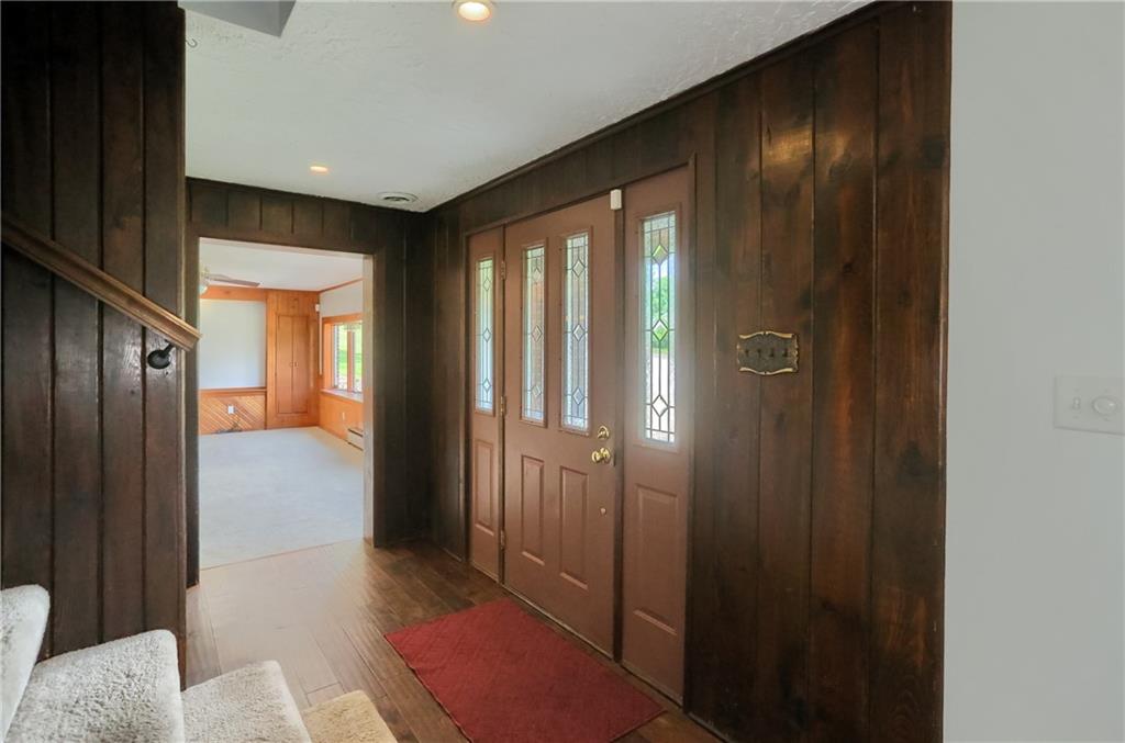 106 Colonial Way Aliquippa, PA 15001 - Photo 7 of 50