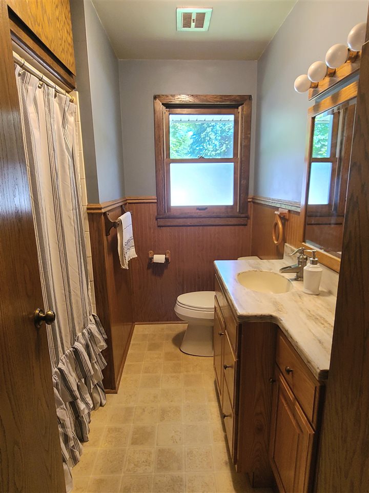 324 Frederick Street Sebewaing, MI 48759 - Photo 8 of 15 Gallery Image 8