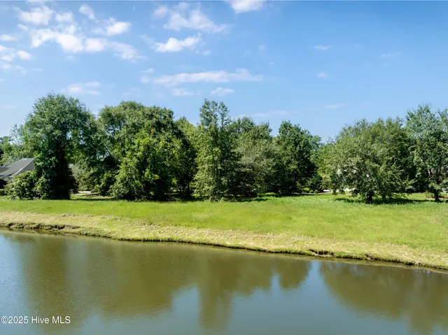 $49,000 | 136 Sugar Maple Court, Wallace, NC 28466