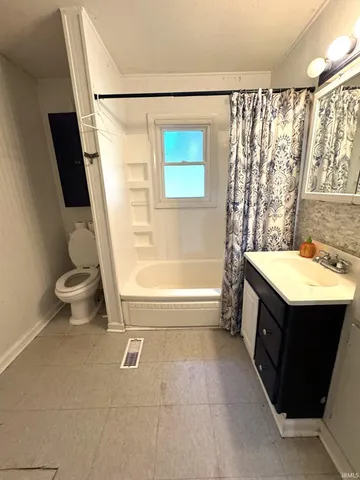 $127,900 | 3416 South Valley Avenue, Marion, IN 46953