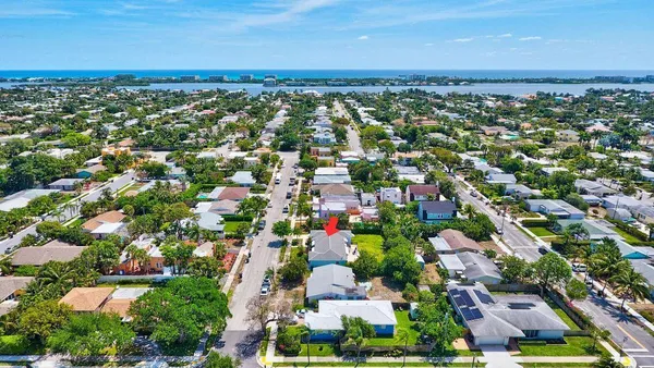 $3,450 | 235 Fordham Drive, Lake Worth Beach, FL 33460