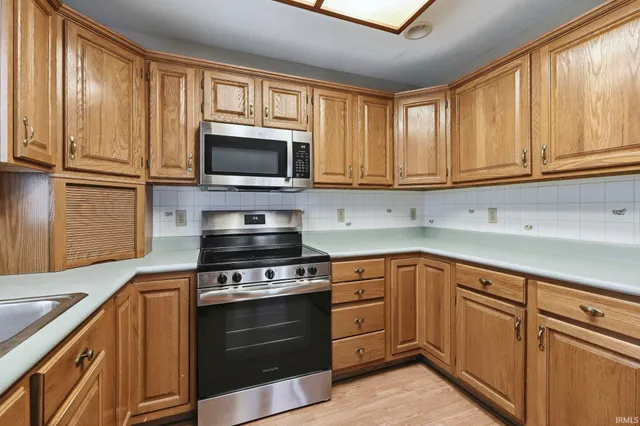 $250,000 | 4118 Stillwood Drive, Fort Wayne, IN 46815