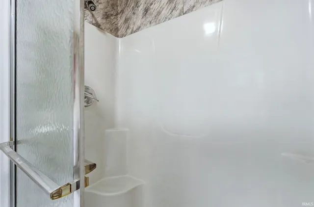 $250,000 | 4118 Stillwood Drive, Fort Wayne, IN 46815