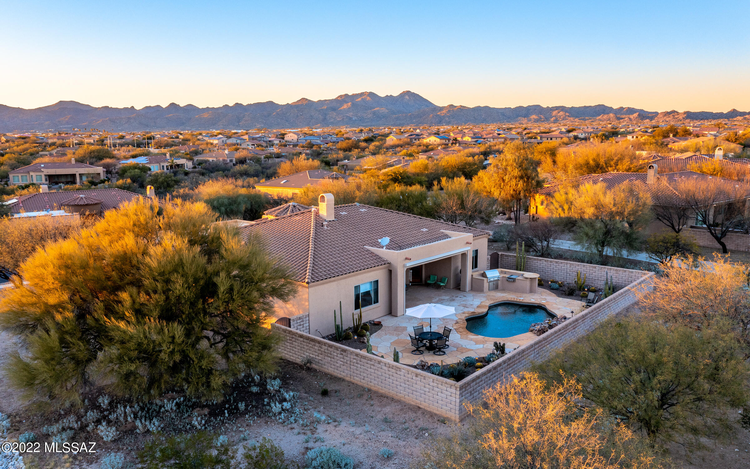12658 North Yellow Bird Road Tucson, AZ 85755 - Photo 41 of 44