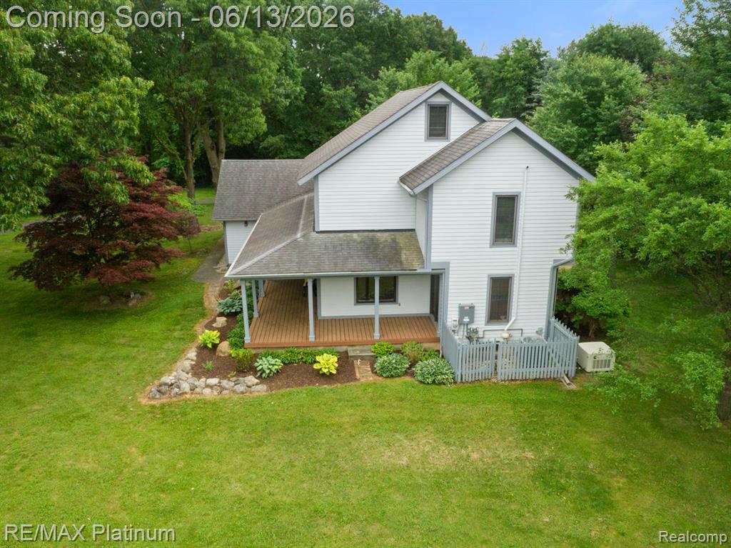 12902 Autumn Ridge Court Milford, MI 48380 - Photo 48 of 73