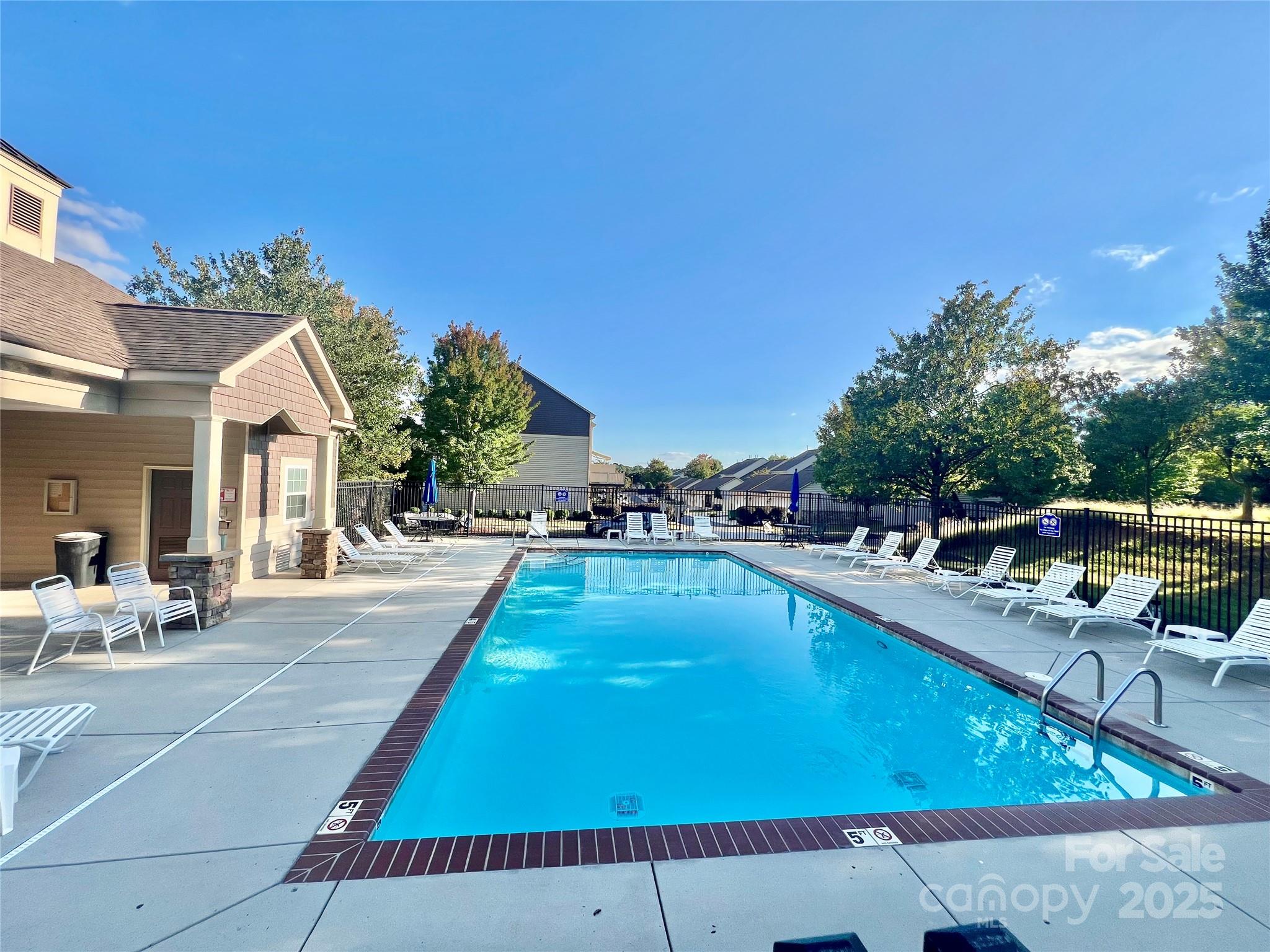 8326 Viewpoint Lane, Unit 802 Cornelius, NC 28031 - Photo 40 of 43