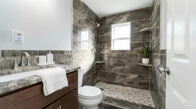 $147,000 | 2417 North V Street, Pensacola, FL 32505