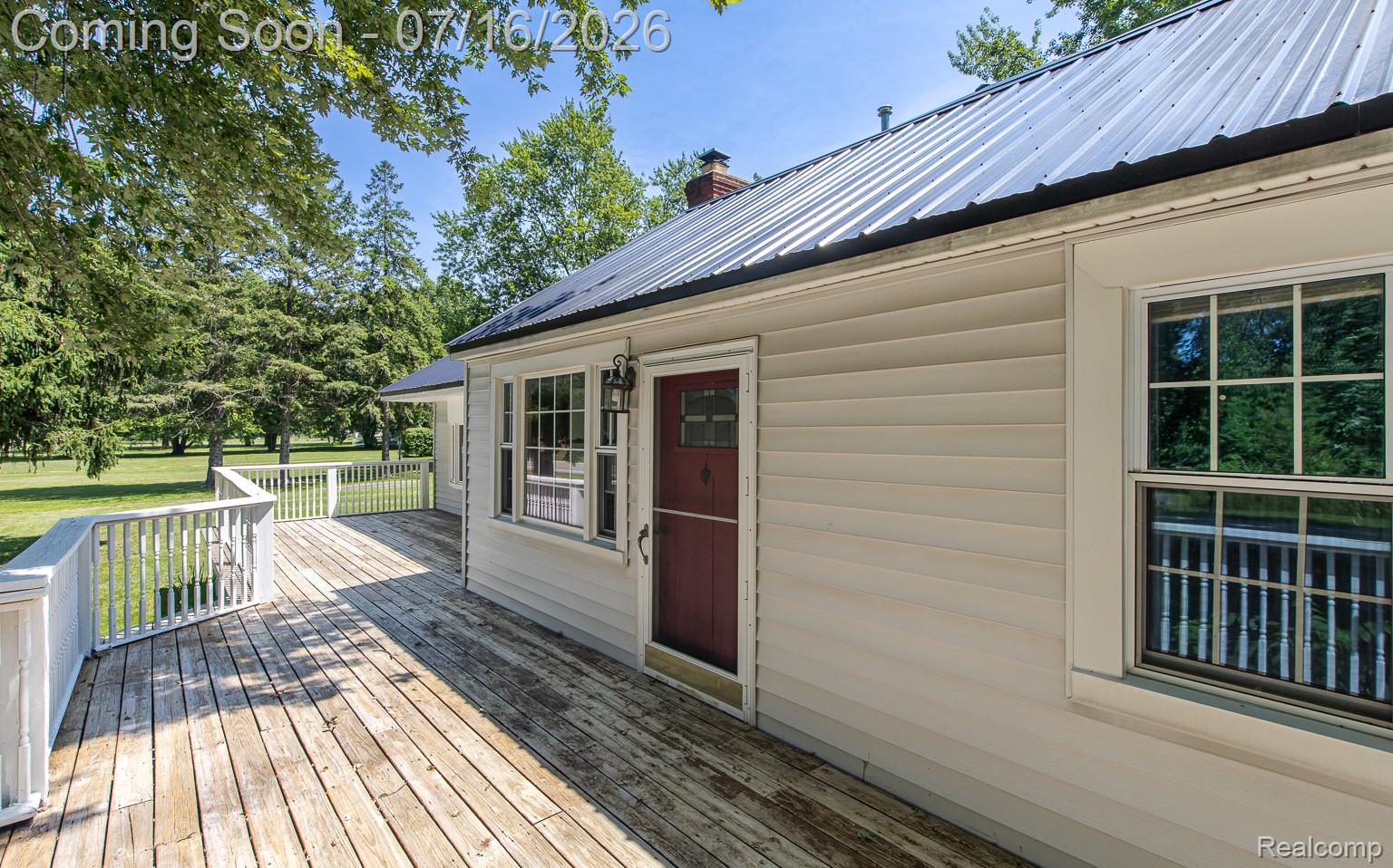43995 Bemis Road Belleville, MI 48111 - Photo 6 of 67 Spacious wrap-around porch