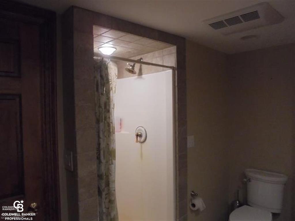 9187 Springborn Road Casco, MI 48064 - Photo 28 of 60 Full Lower Level Bathroom