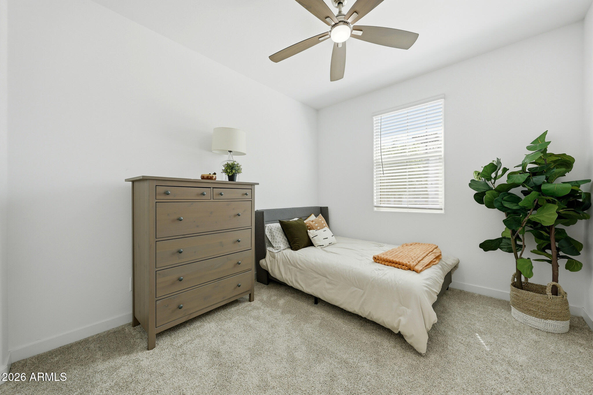 4064 East Catclaw Street Gilbert, AZ 85296 - Photo 4 of 42 B (1)