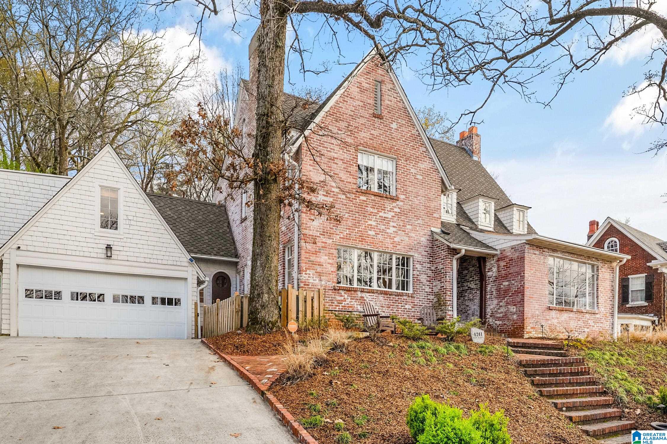4241 Cliff Road Birmingham, AL 35222 - Photo 4 of 43
