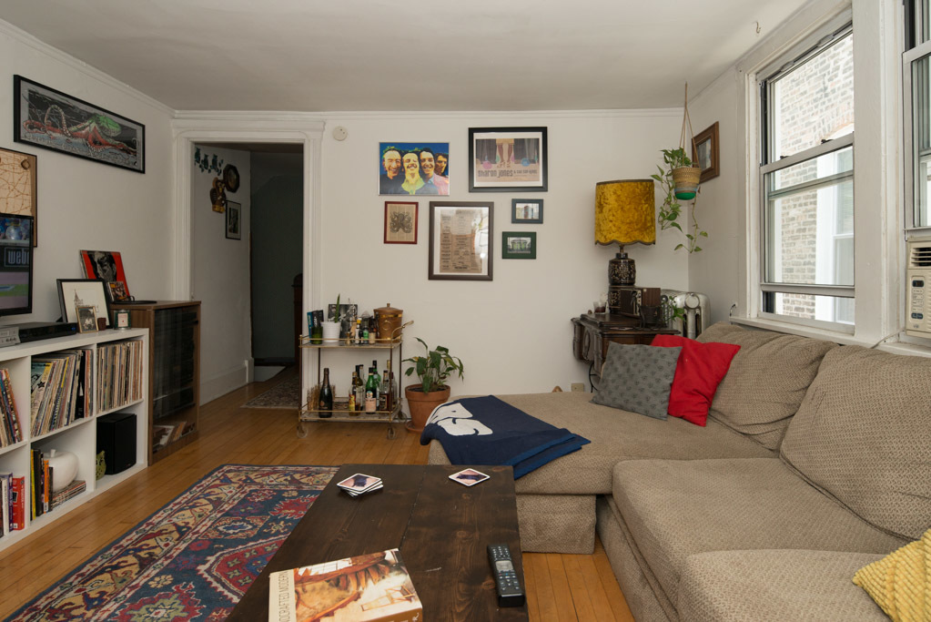 2015 West Iowa Street, Unit 2 Chicago, IL 60622 - Photo 12 of 20 a living room with furniture a rug and a window