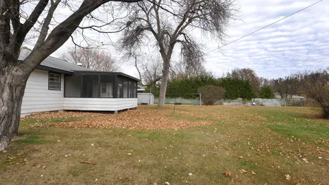 $350,000 | 1610 Garland Lane North, Plymouth, MN 55447