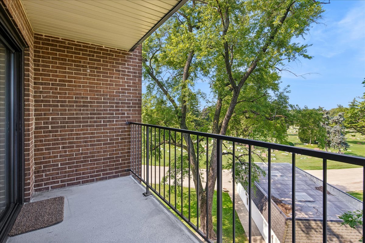 7707 West Irving Park Road, Unit 308 Chicago, IL 60634 - Photo 20 of 26