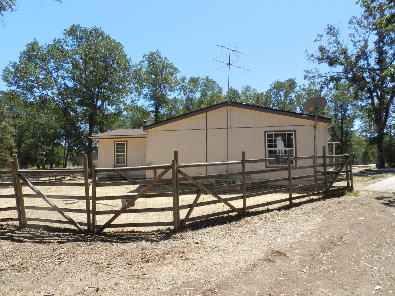 11794 Dixie Road White City, OR 97503 - Photo 24 of 30 DSCN9822