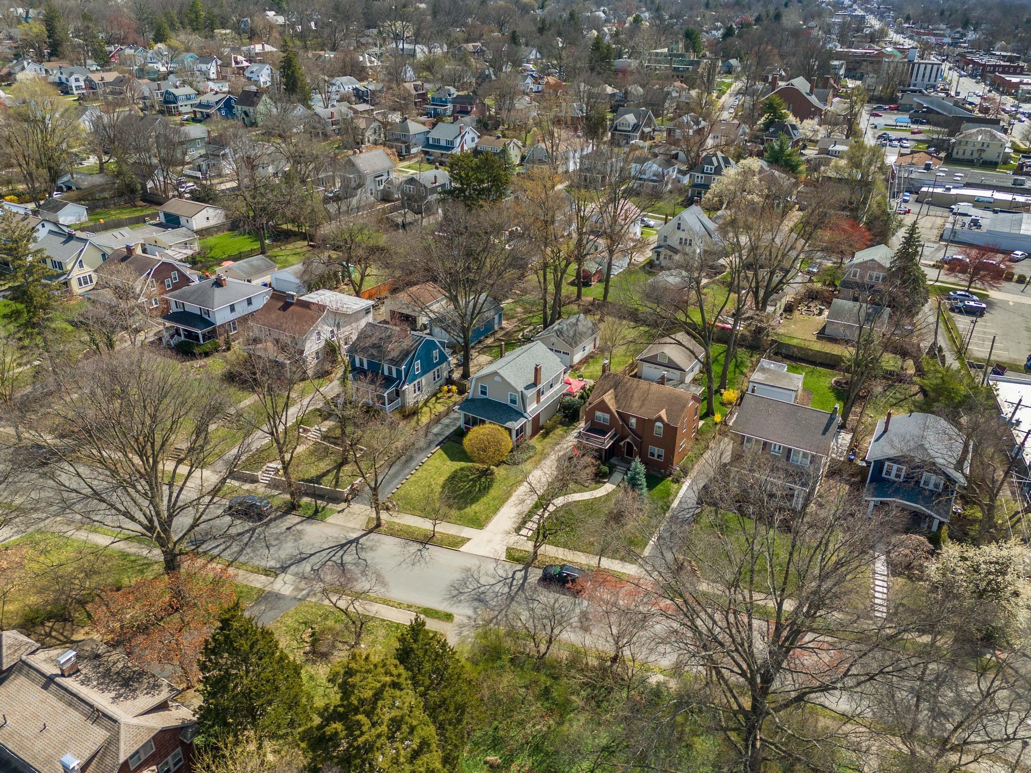 39 East Torrence Road Columbus, OH 43214 - Photo 52 of 61 DJI_20240325141214_0062_D