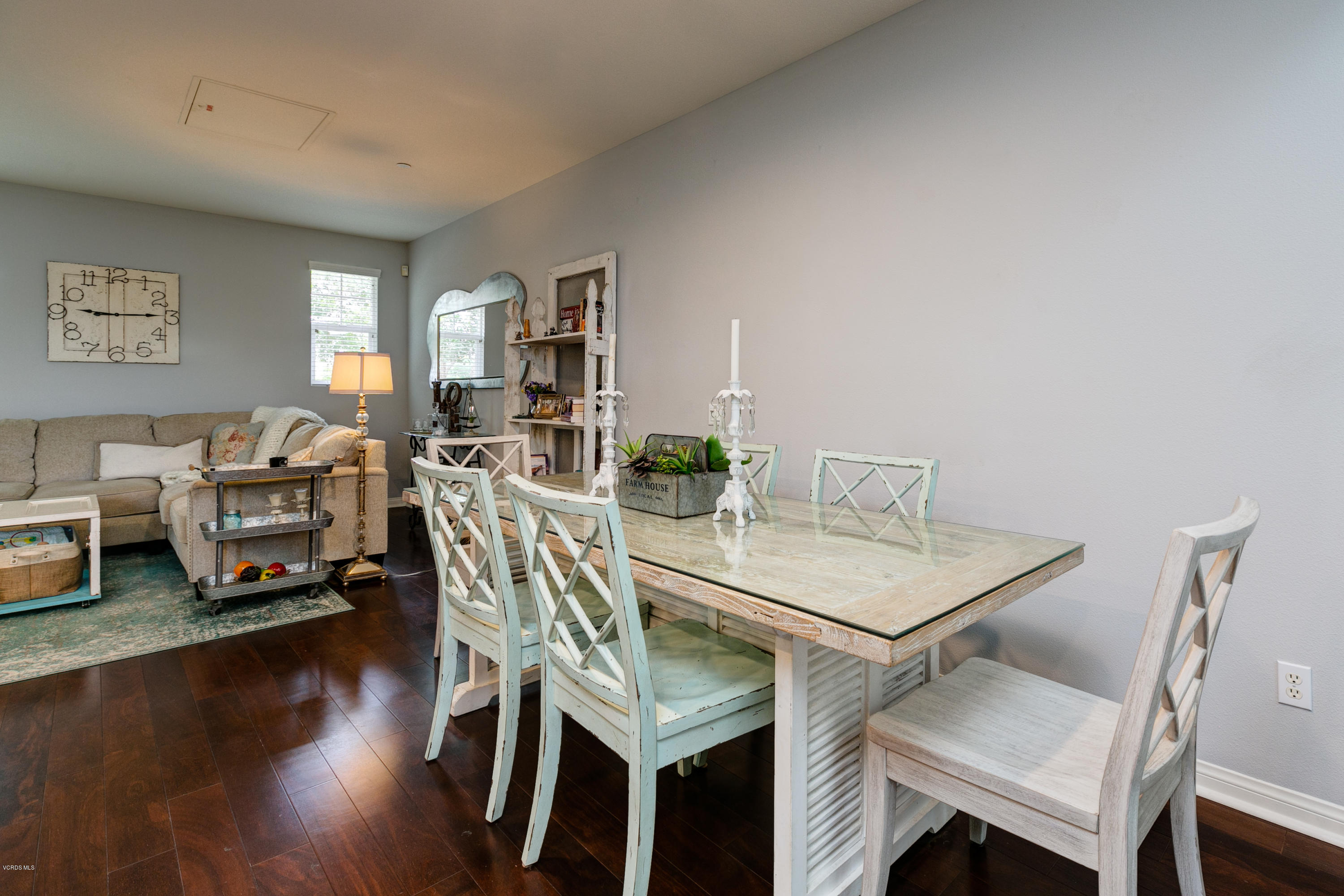 439 Forest Park Boulevard Oxnard, CA 93036 - Photo 14 of 33 14