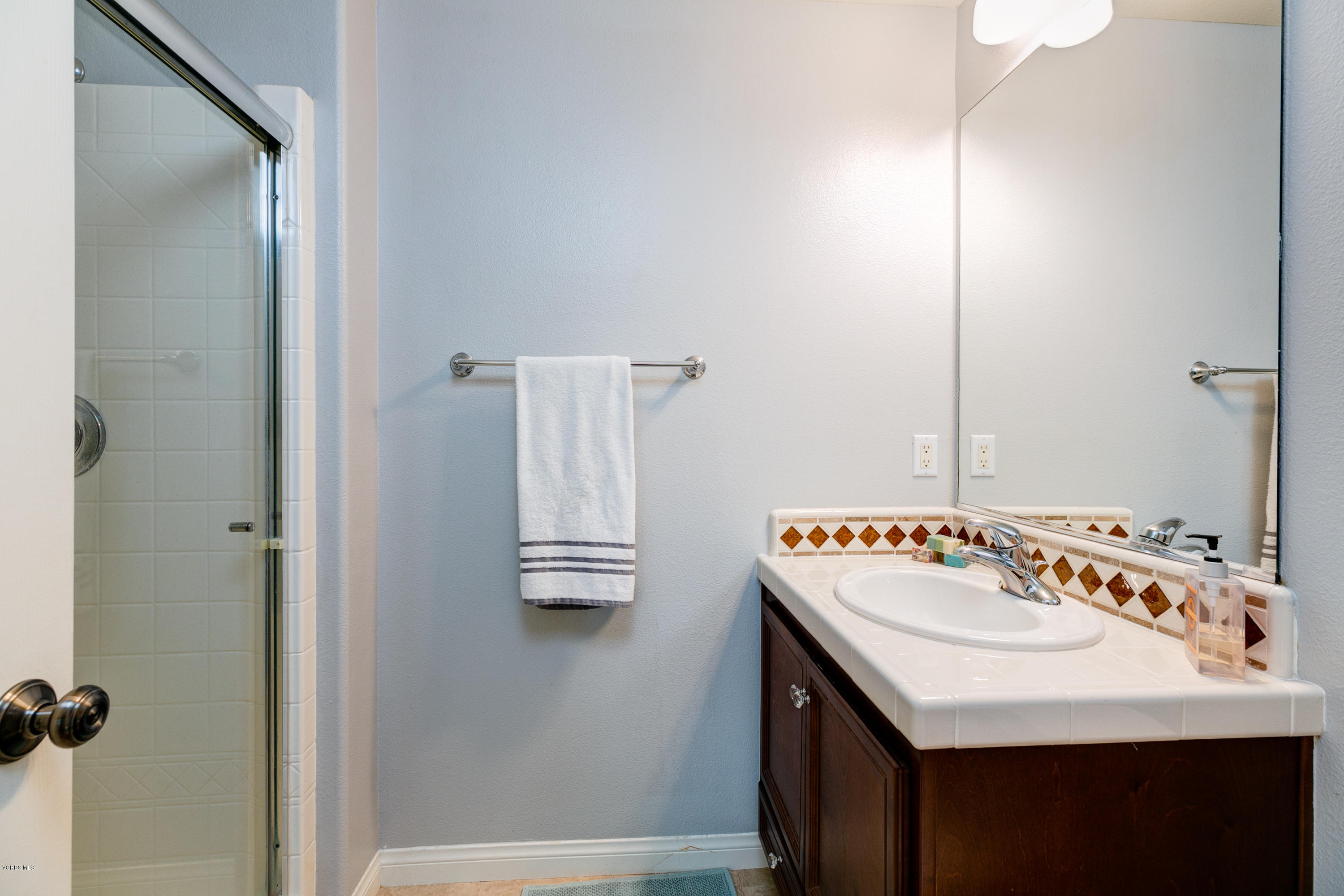 439 Forest Park Boulevard Oxnard, CA 93036 - Photo 9 of 33 9