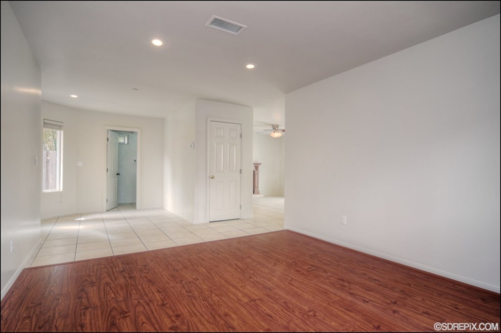 10140 Casa De Oro Spring Valley Spring Valley, CA 91977 - Photo 3 of 24 Gallery Image 3
