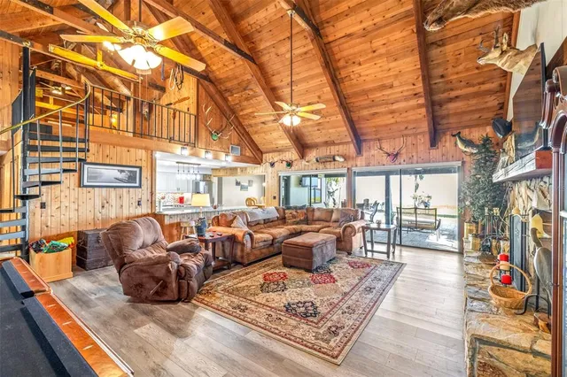 $900,000 | 12 Lakeview Drive, Haines City, FL 33844