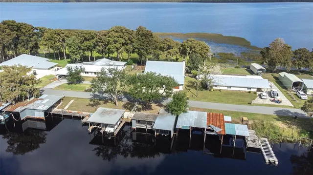 $900,000 | 12 Lakeview Drive, Haines City, FL 33844