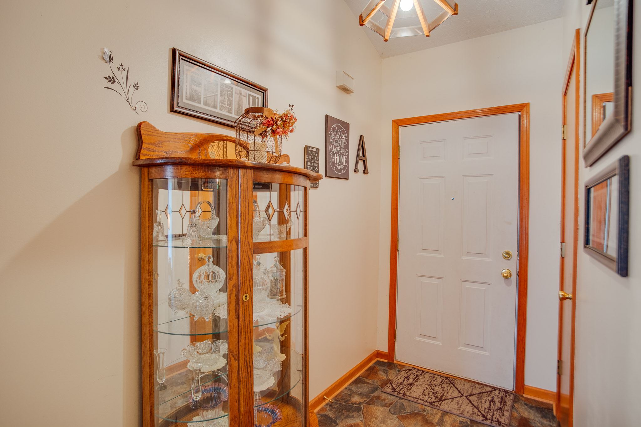 1639 Spice Valley Road Mitchell, IN 47446 - Photo 5 of 28 Gallery Image 5