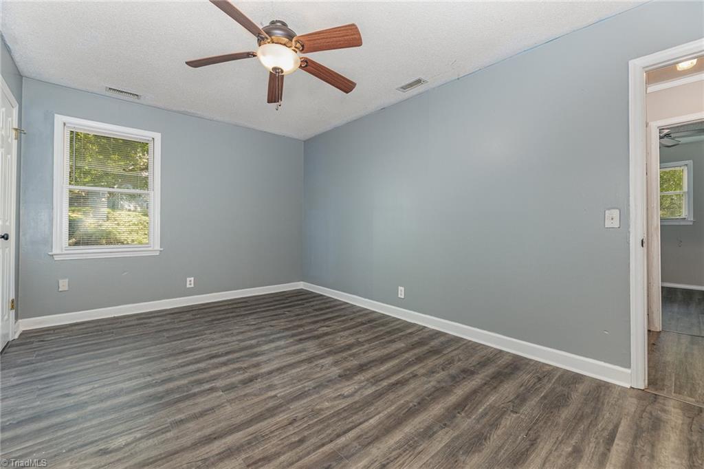 960 Amity Road Asheboro, NC 27203 - Photo 24 of 29 Gallery Image 24