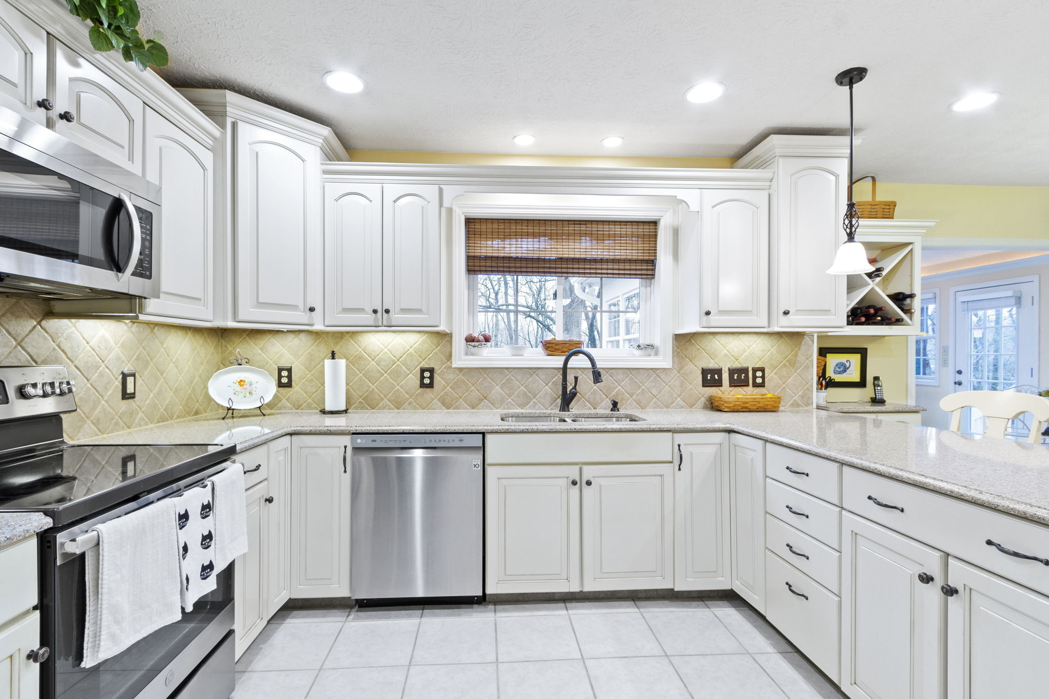 9755 Covington Boulevard Fishers, IN 46037 - Photo 14 of 71