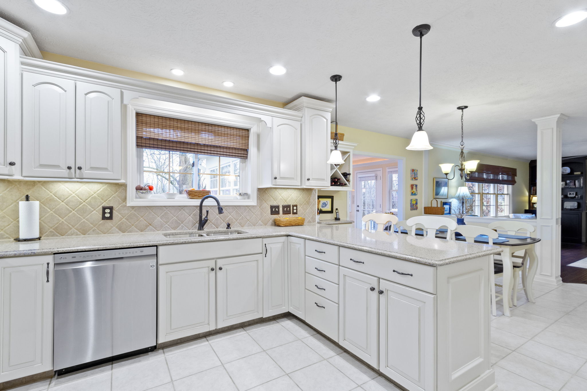 9755 Covington Boulevard Fishers, IN 46037 - Photo 15 of 71